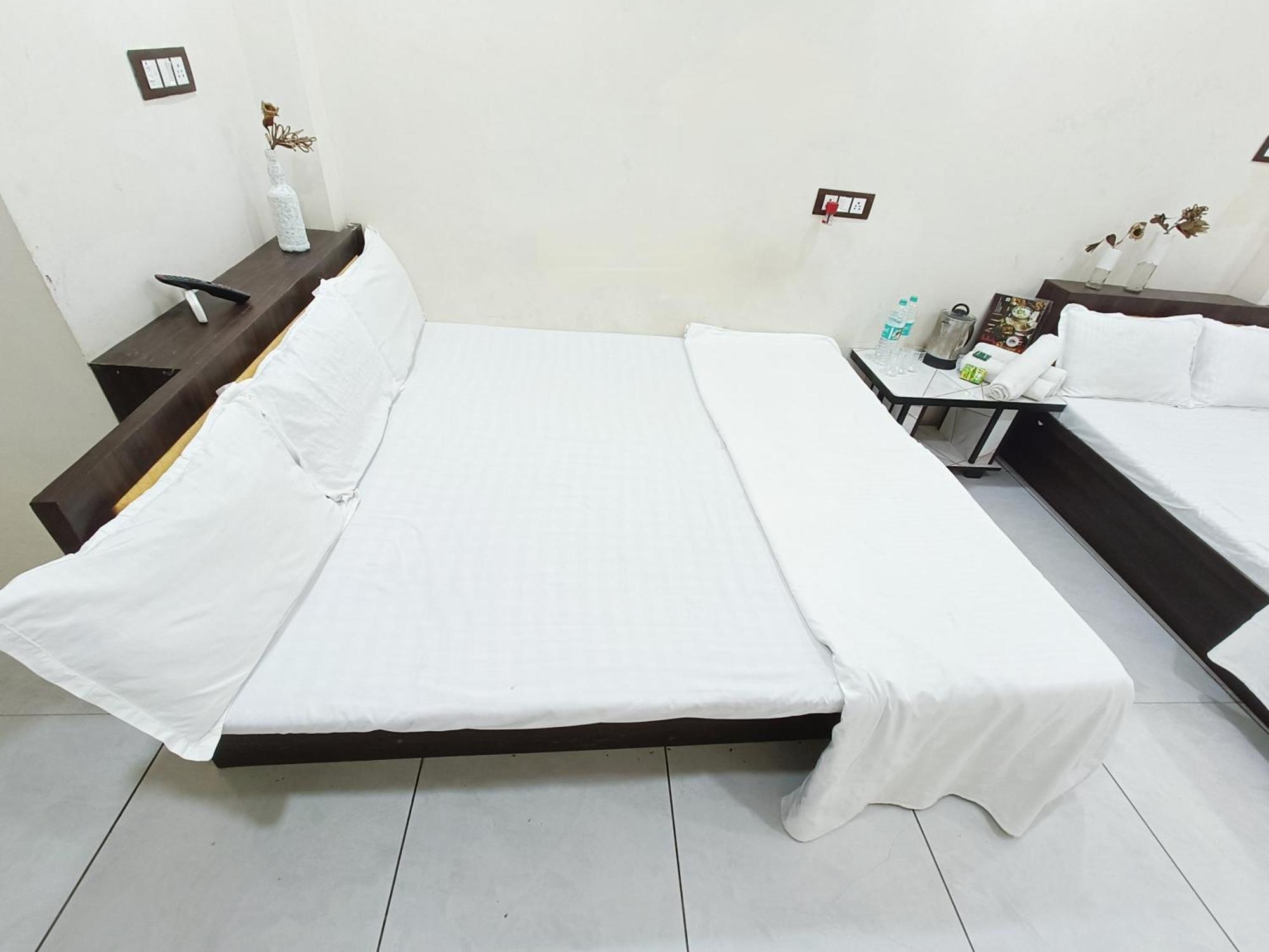 Ginger Hotels Ujjain Tower Kshipra Inn-Family Stay Airconditioned Hotel Luaran gambar