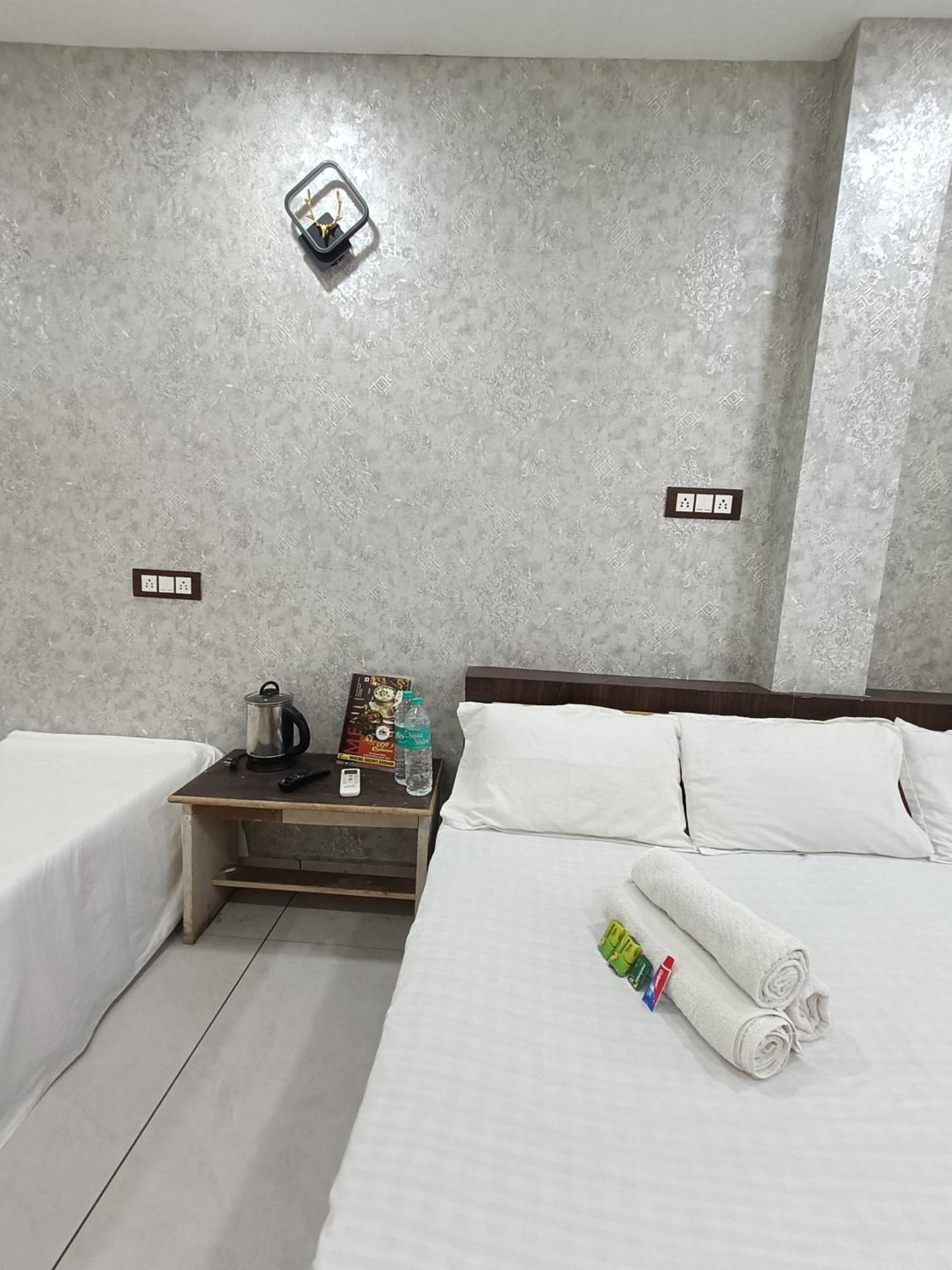 Ginger Hotels Ujjain Tower Kshipra Inn-Family Stay Airconditioned Hotel Luaran gambar